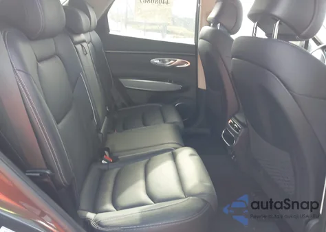 2025 Genesis Gv70 2.5T Awd из США, поврежденный, VIN KMUMADTB5SU177624